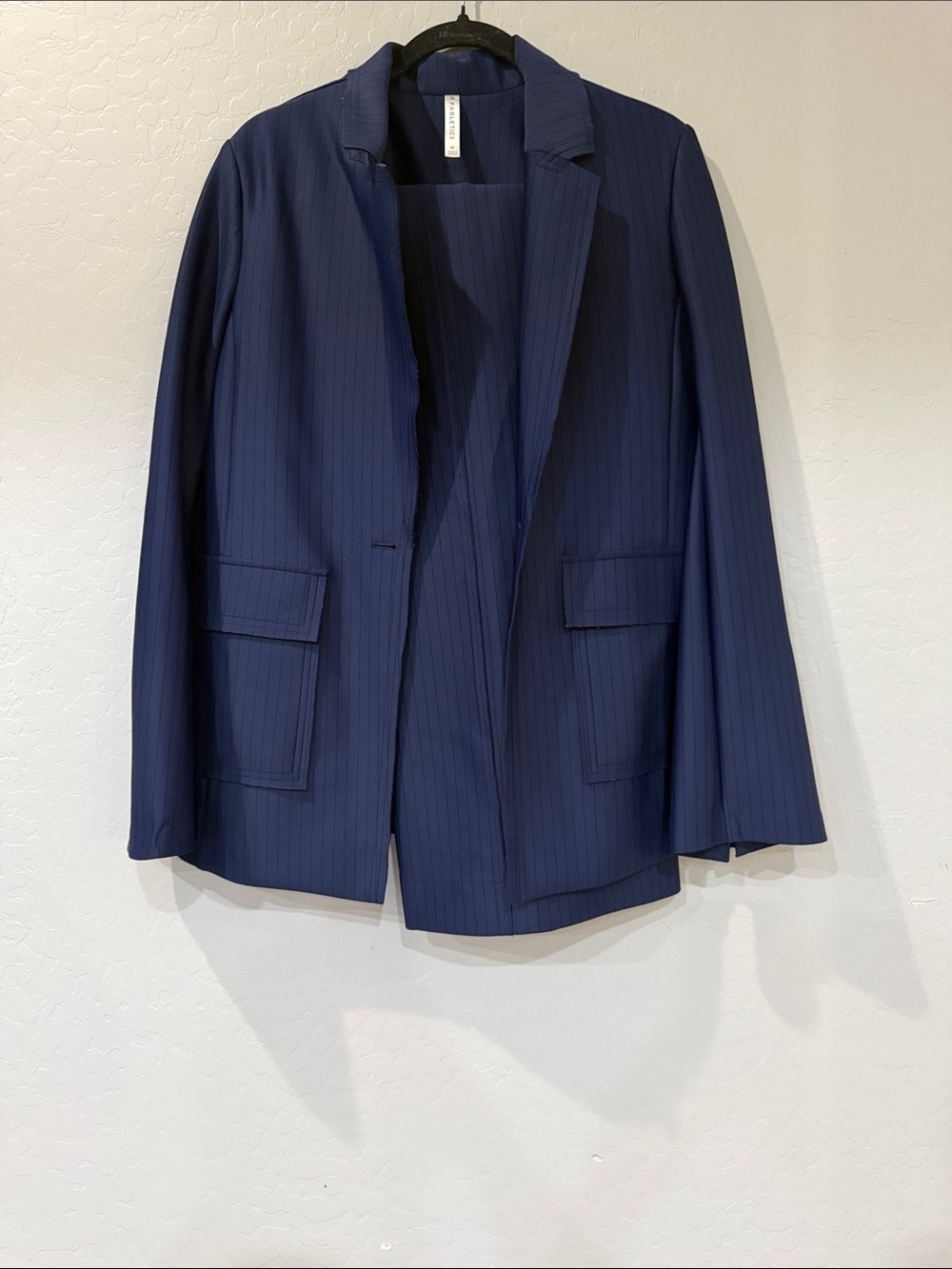 Fabletics Navy Pinstripe 2-Piece Suit Blazer & Pants Set Size Medium